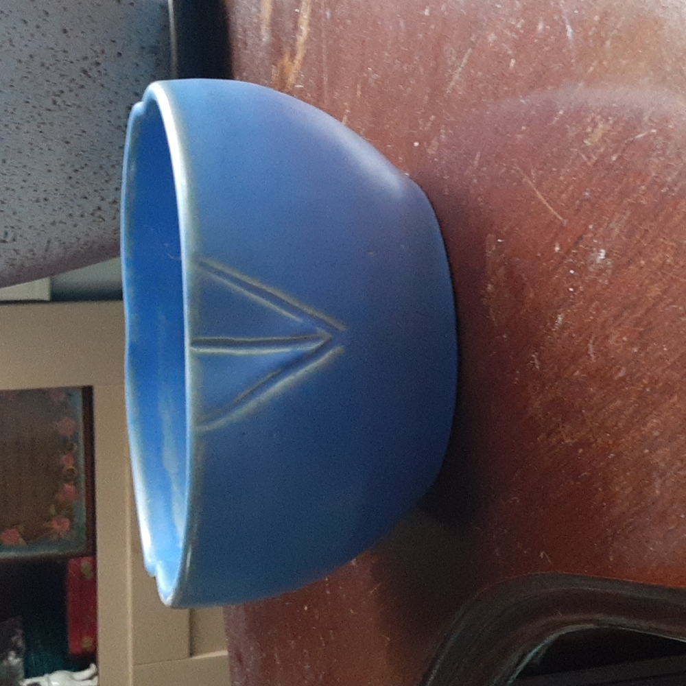 Beautiful vintage Great smokey mountain pottery